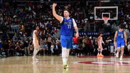 Luka Doncic 73 sayı ile NBA tarihine geçti