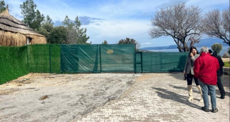 Çeşme’de sokağa kilit