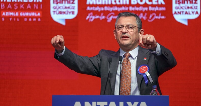 CHP lideri Özel: Kimseyi dışlamayan bir ittifaka ihtiyaç var