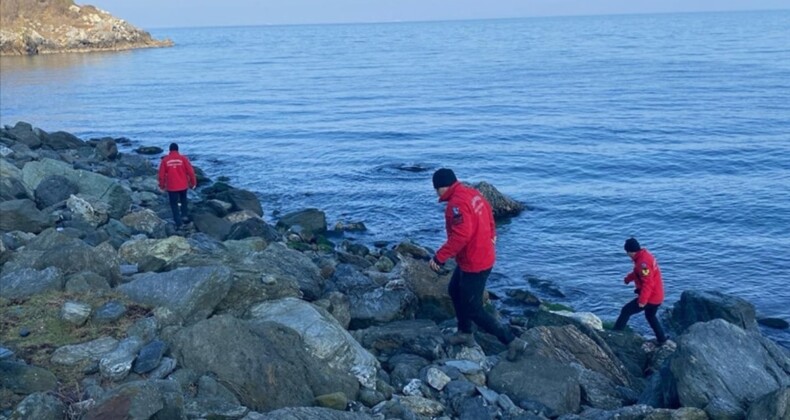 Marmara Denizi’nde kayıp 4 mürettebat aranıyor