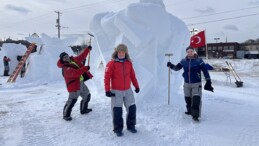 Türk akademisyenler, buzdan heykellerle uluslararası başarılar kazanıyor