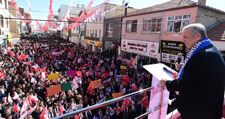 Yavaş’tan rakibinin ‘Belediyeyi batırdı’ sözlerine yanıt