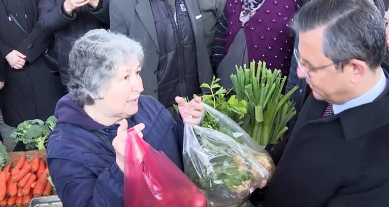 Elindeki poşeti gösteren emekli vatandaş isyan etti: Yetti canımıza