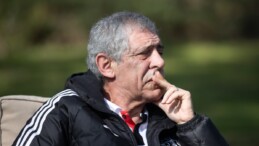 Fernando Santos: Ben bu oyuncuyu nerede oynatacağım?