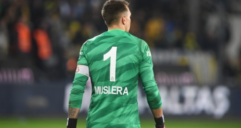 Galatasaray’ın efsanesi Muslera, Süper Lig’de 4. kez ‘dalya’ diyecek