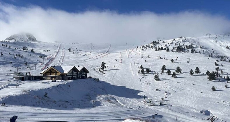 Kartalkaya en fazla kar kalınlığının ölçüldüğü kayak merkezi oldu