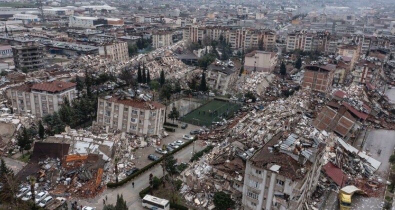 Profesör uyardı… ‘Ölüdeniz Fayı kılırsa Hatay yine yıkılır’