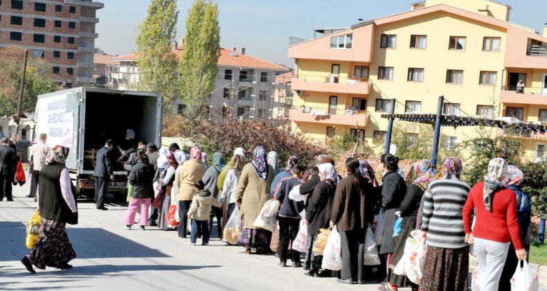 4 kişiden biri yardıma muhtaç