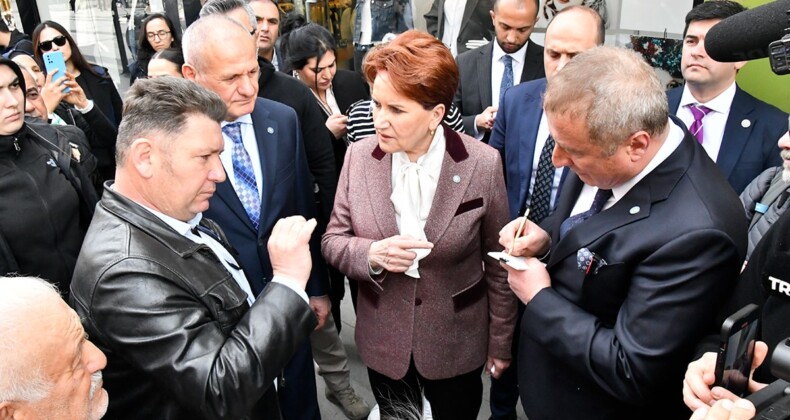 Akşener: Komşunun komşuya düşman edildiği dünyaya gerek yok