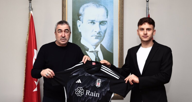 Beşiktaş, Fahri Kerem Ay ile profesyonel sözleşme imzaladı