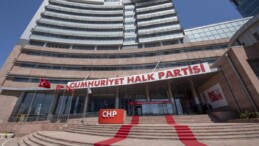 CHP Bitlis Belediye Başkan adayı Selim Soyugüzel, AKP’ye katıldı