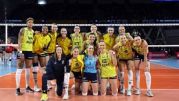 Fenerbahçe Opet Kadınlar Kupa Voley’de şampiyonluğa ulaştı