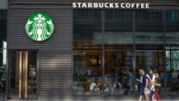 Starbucks’ın tuvaletinde gizli kamera bulundu