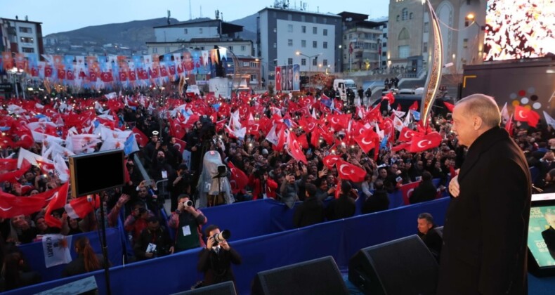 Erdoğan’ı dinlediler AKP’ye oy vermediler