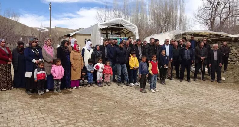 Hakkari’de sandığı boykot ettiler