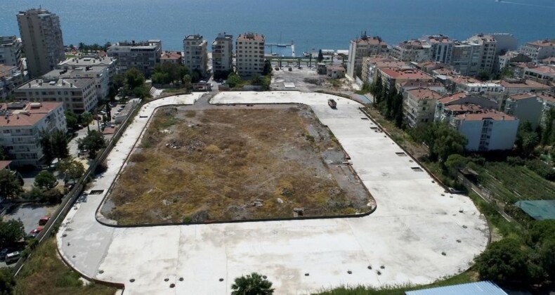 Karşıyaka’ya stadyum müjdesi