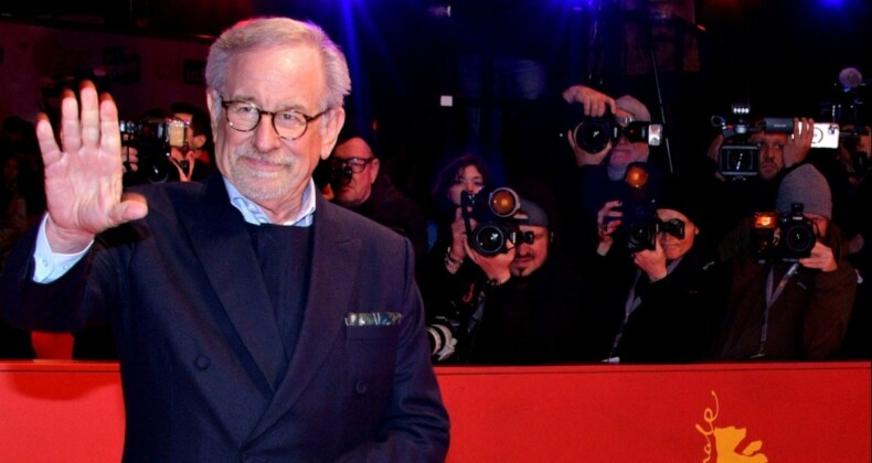 Steven Spielberg popüler filme övgüler yağdırdı