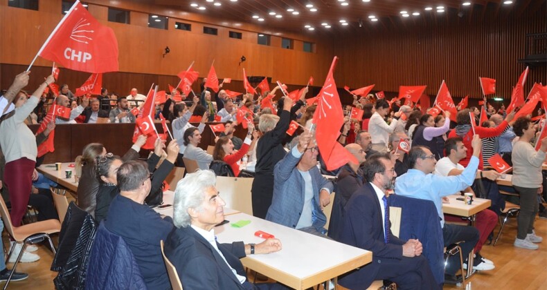 CHP Almanya’daki örgütlenme bağlarını güçlendiriyor