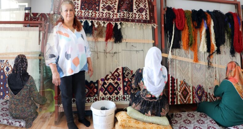 Van’da kadınlar kilim dokumacılığını yaşatıyor