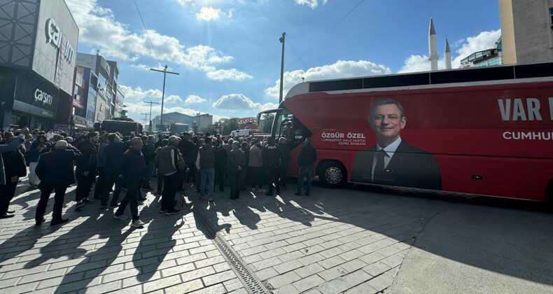 CHP’den kayyum eylemi: Türkiye saat 16.00’ya kilitlendi