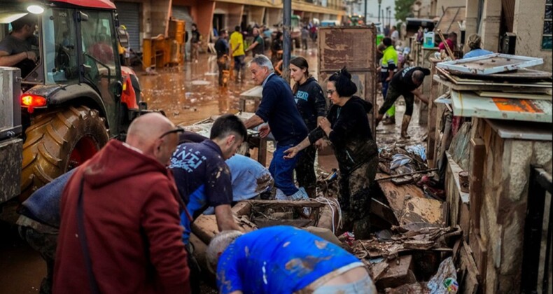 İspanya felaketi yaşıyor! 95 ceset bulundu