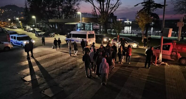 Trafikteki kavga mahalleyi karıştırdı: 2 kişiyi bıçakladı, Linç edilmek istendi