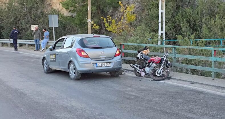 Kozan’da Trafik Kazası: Motosiklet Yolcusu 25 Metreden Düştü