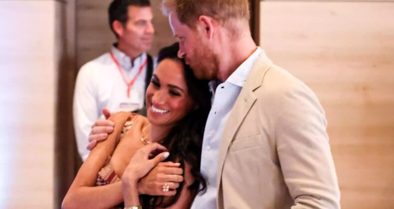 Meghan Markle ve Prens Harry’den yıllar sonra aile karesi